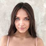 Adriana raxton Profile Picture